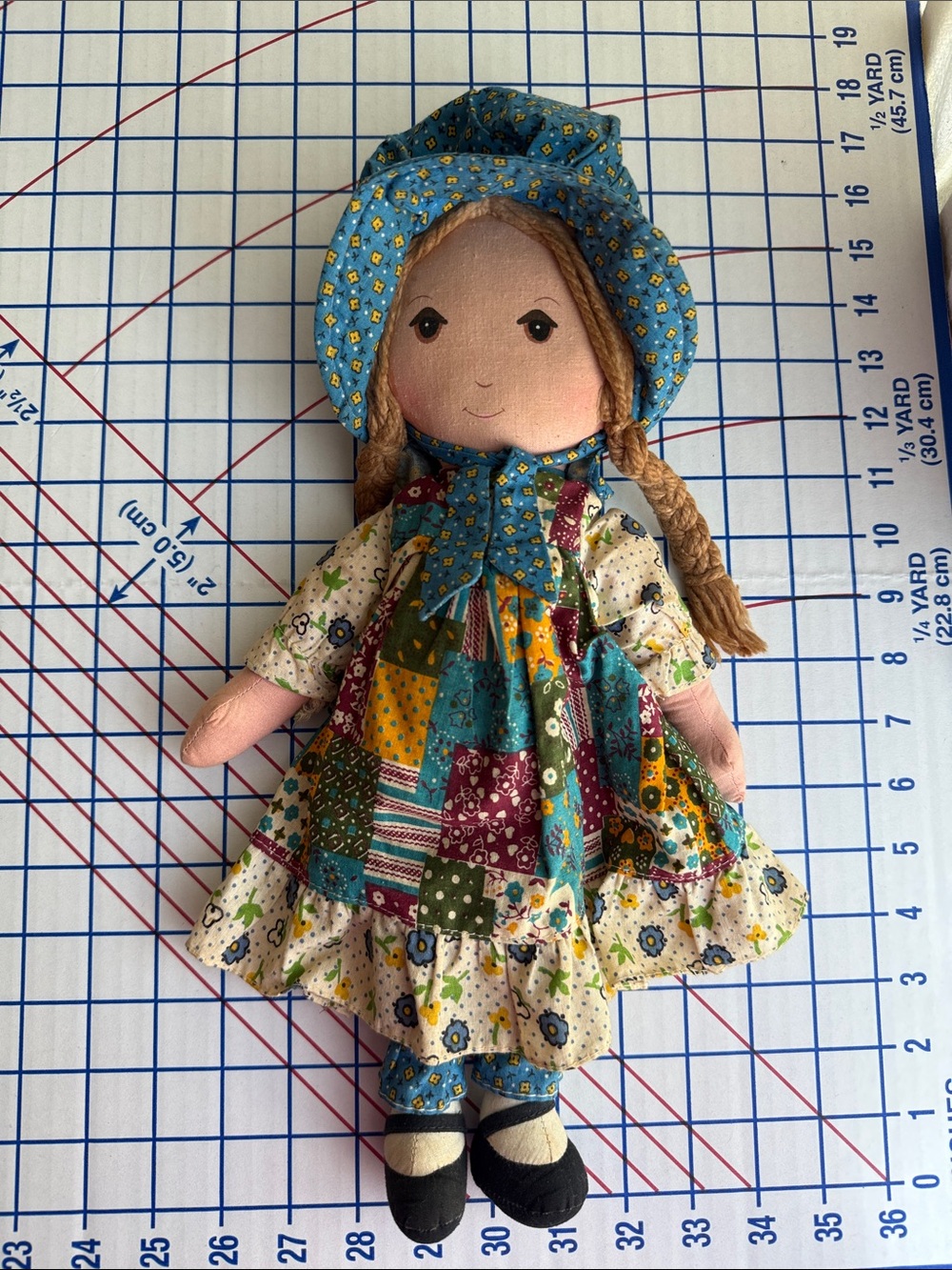 Vintage 1970s Original Holly Hobbie Knickerbocker 16” Cloth Rag Doll Complete